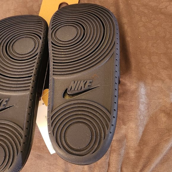 Nike University of Michigan Wolverines Offcourt Slides Mens Size 9 DD0533-002 main image 4